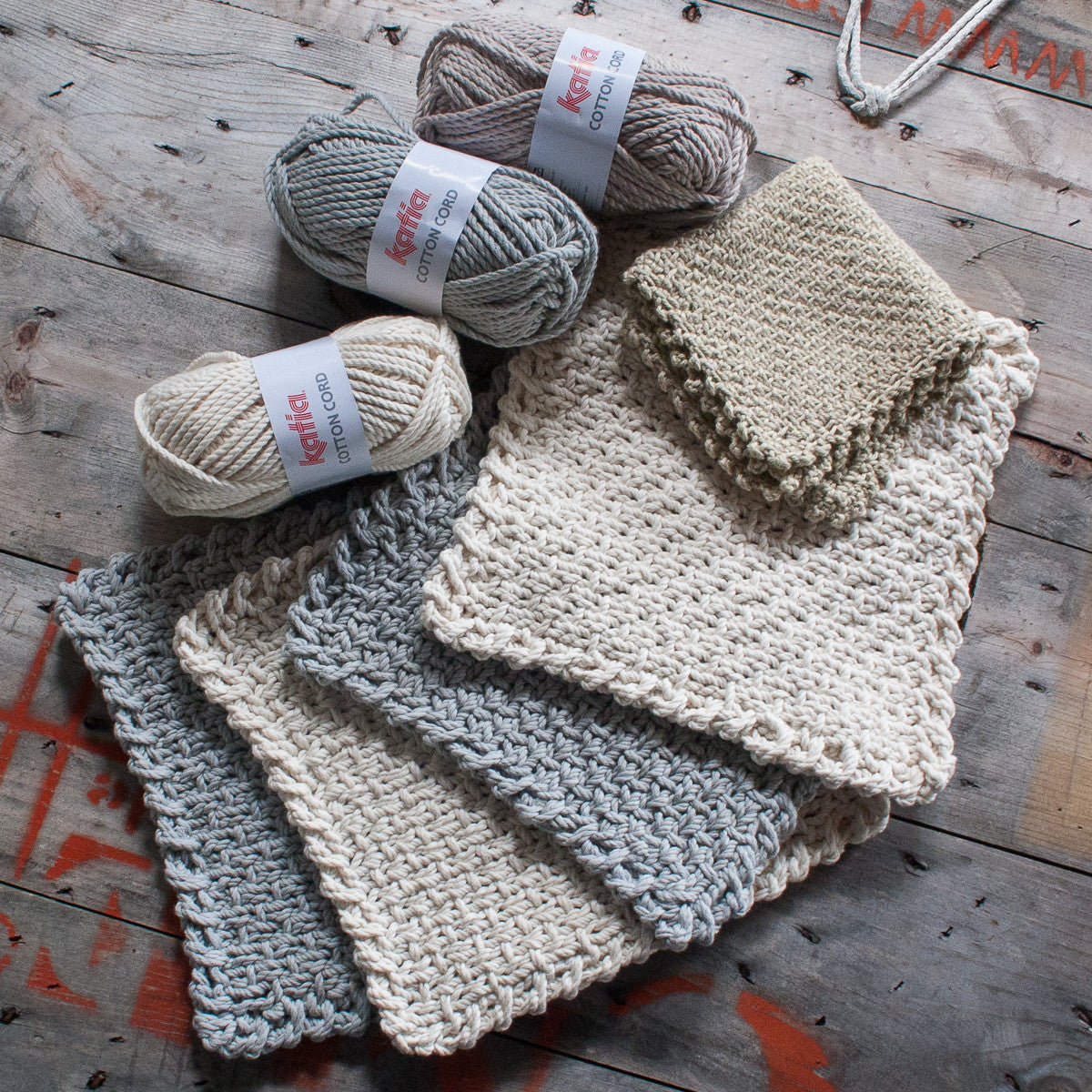 Knitting baby clothes: New Katia Baby magazine and a free pattern for you