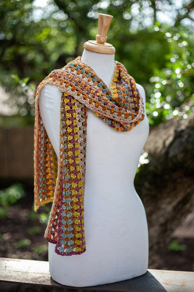 Sand and Seaglass Free Crochet Scarf Pattern
