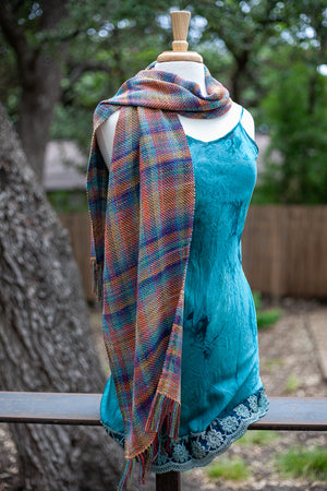 
                  
                    Load image into Gallery viewer, Magic Plaid Free Woven Scarf Pattern
                  
                