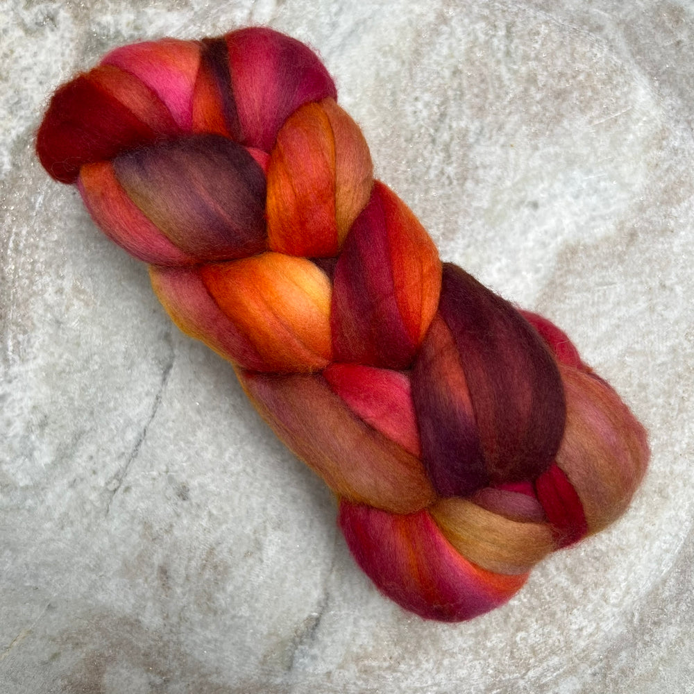 
                  
                    Load image into Gallery viewer, Malabrigo Nube Wool Roving
                  
                