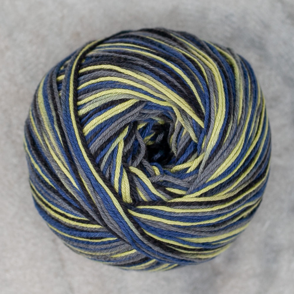 
                  
                    Load image into Gallery viewer, Universal Yarns Bamboo Pop
                  
                