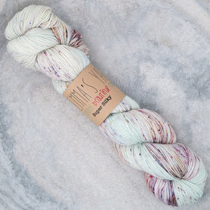 
                  
                    Load image into Gallery viewer, Emma&amp;#39;s Yarn Super Silky
                  
                
