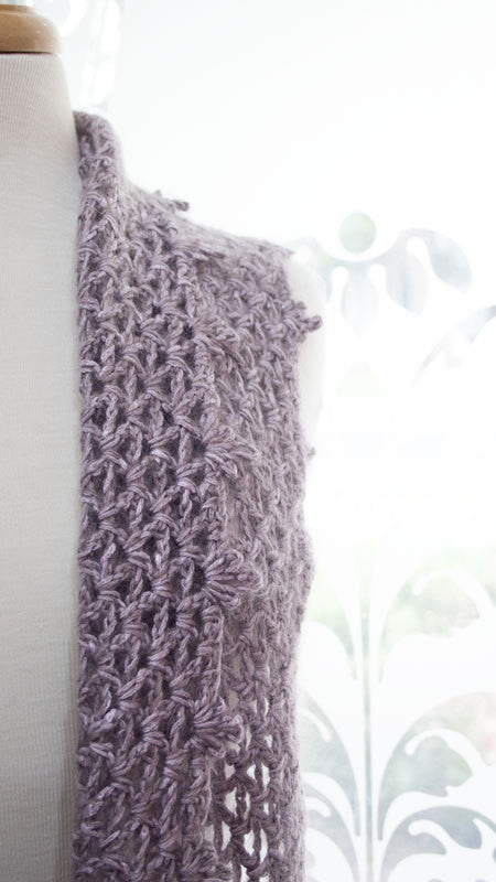 
                  
                    Load image into Gallery viewer, Desert Dawn Cowl Pattern
                  
                