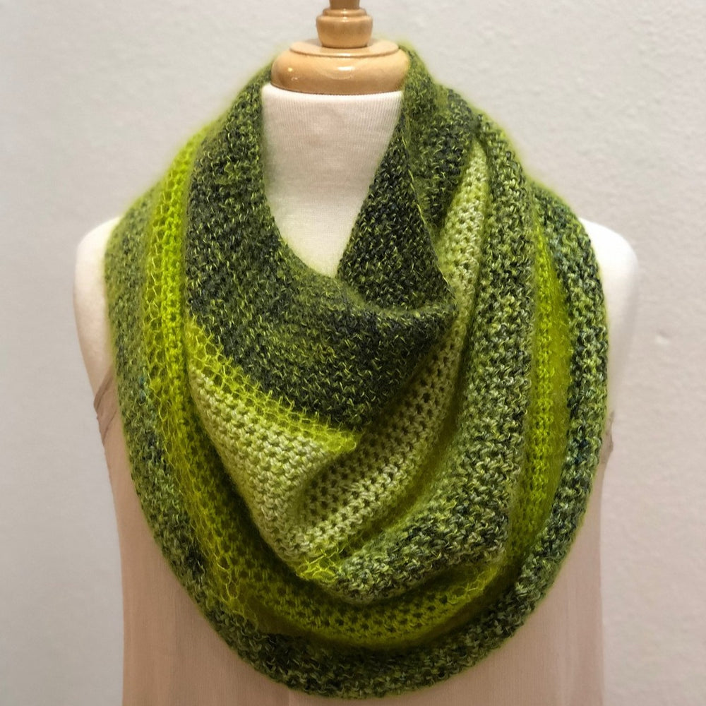 
                  
                    Load image into Gallery viewer, Emma&amp;#39;s Yarn Cooma Cowl
                  
                