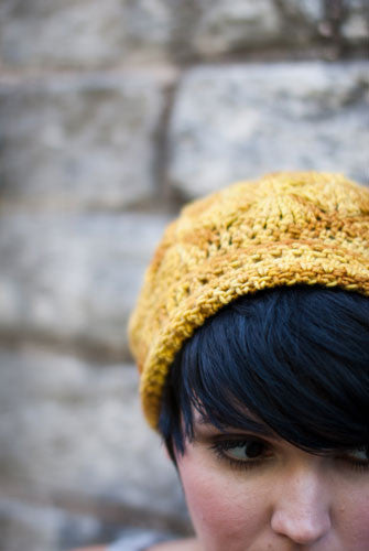 Dawn of the Daylily Hat Pattern